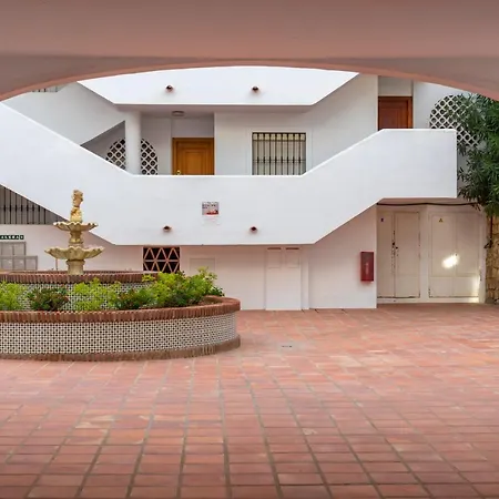 דירה Stunning 3br Flat Near And Puerto Marina By Costarentals - Ref 150 *