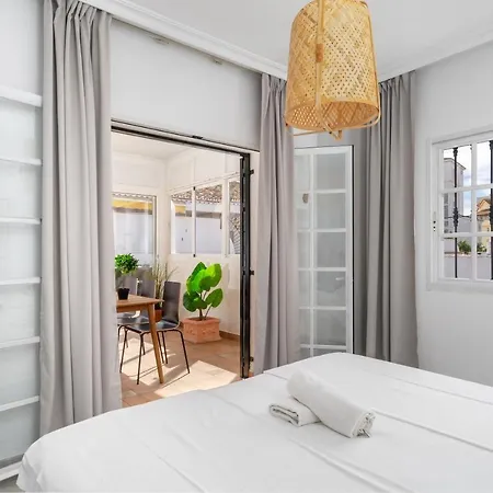 Apartment Stunning 3br Flat Near And Puerto Marina By Costarentals - Ref 150 *
